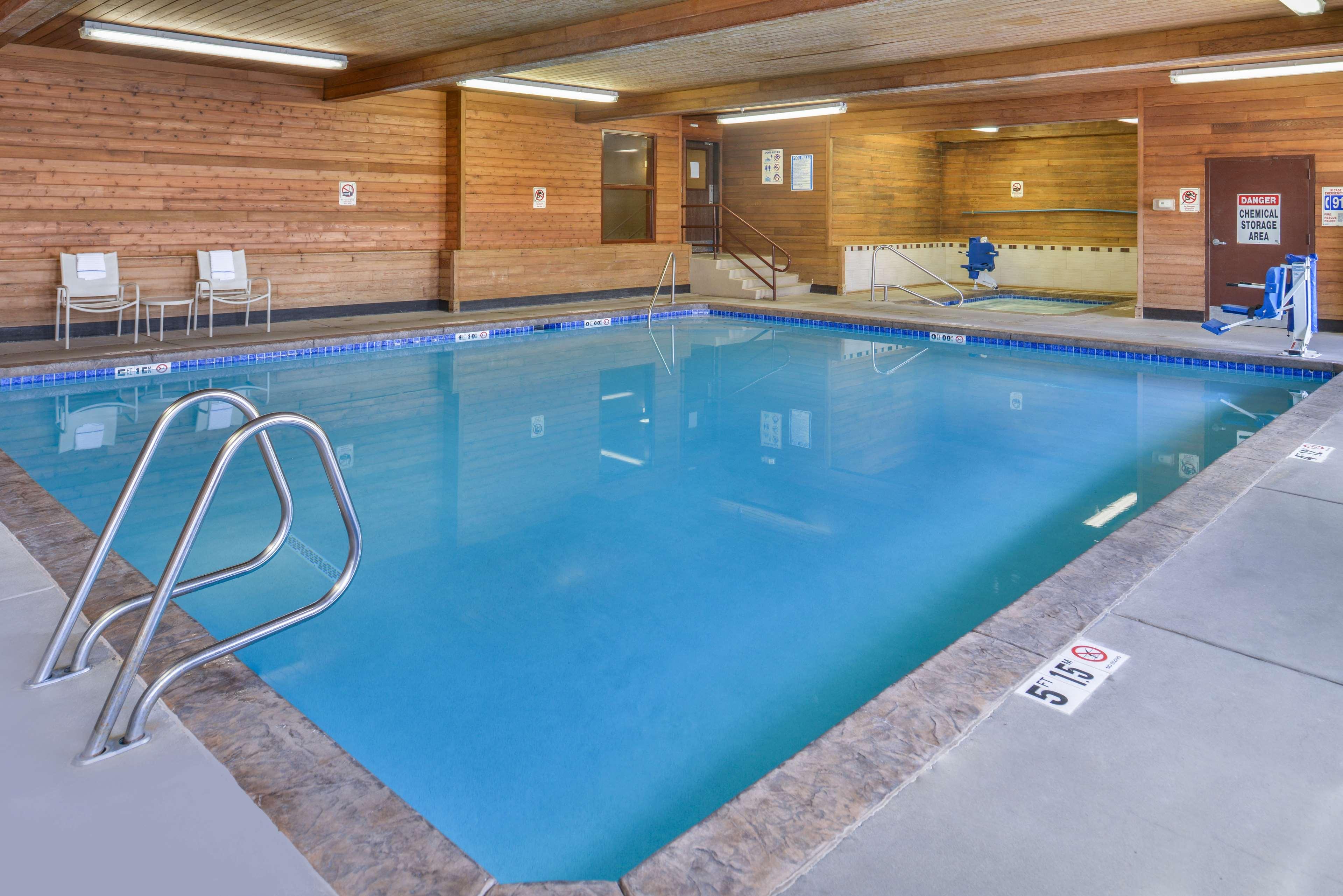 Best Western Plus Rama Inn Redmond Buitenkant foto