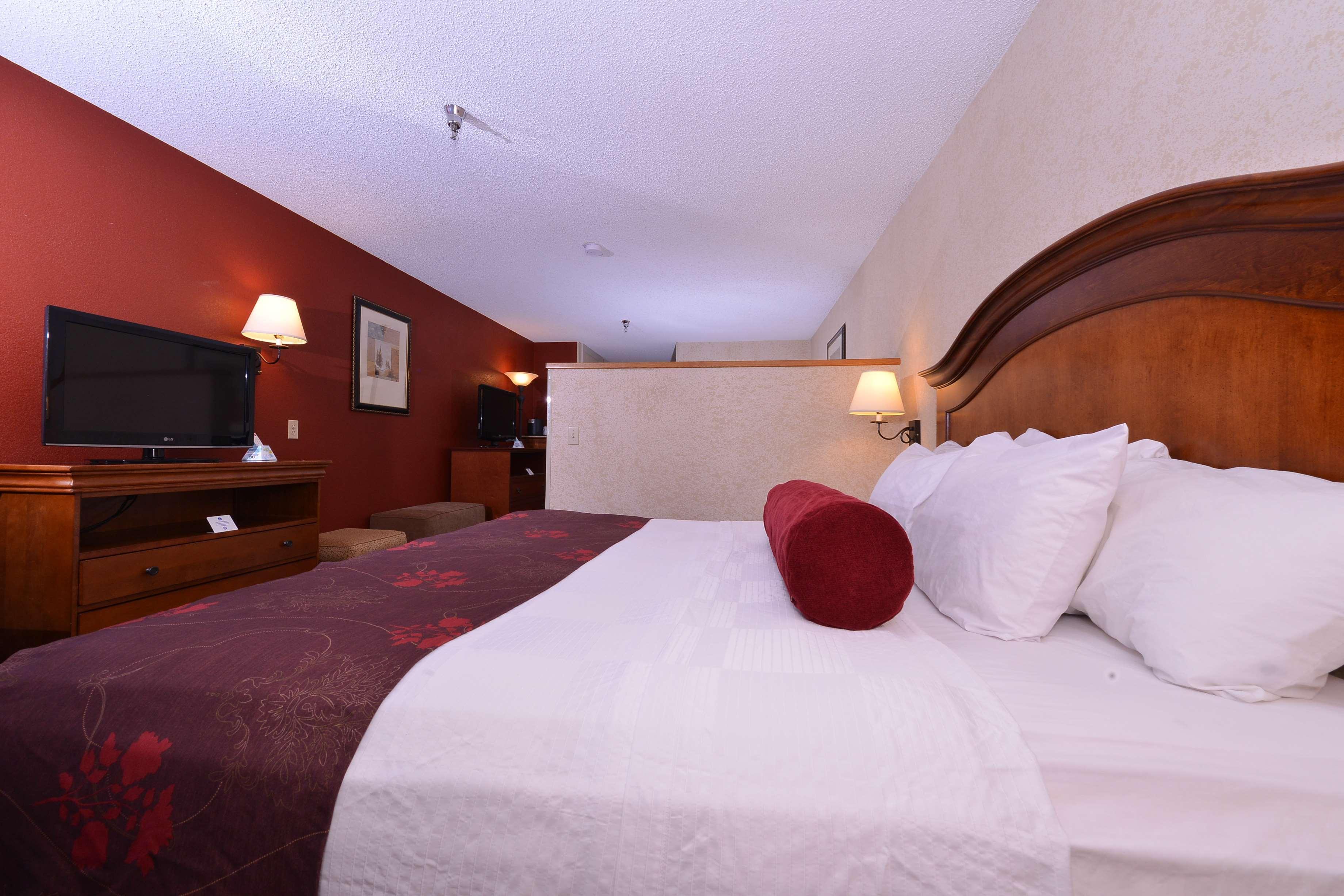 Best Western Plus Rama Inn Redmond Buitenkant foto