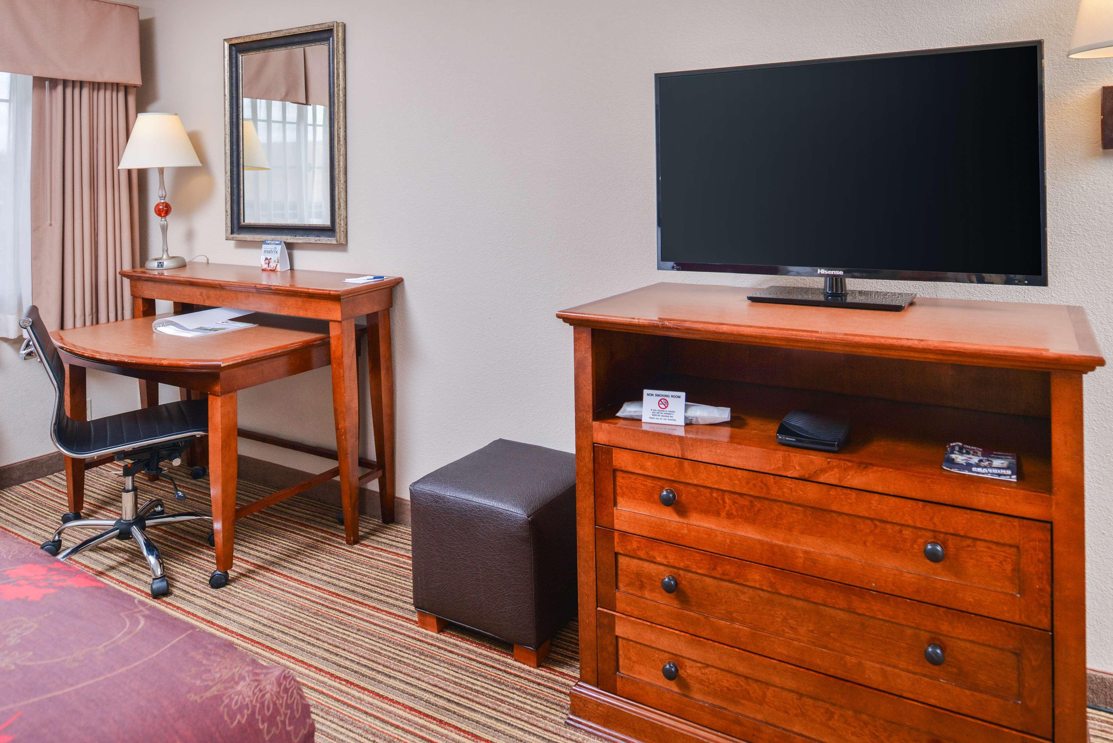 Best Western Plus Rama Inn Redmond Buitenkant foto