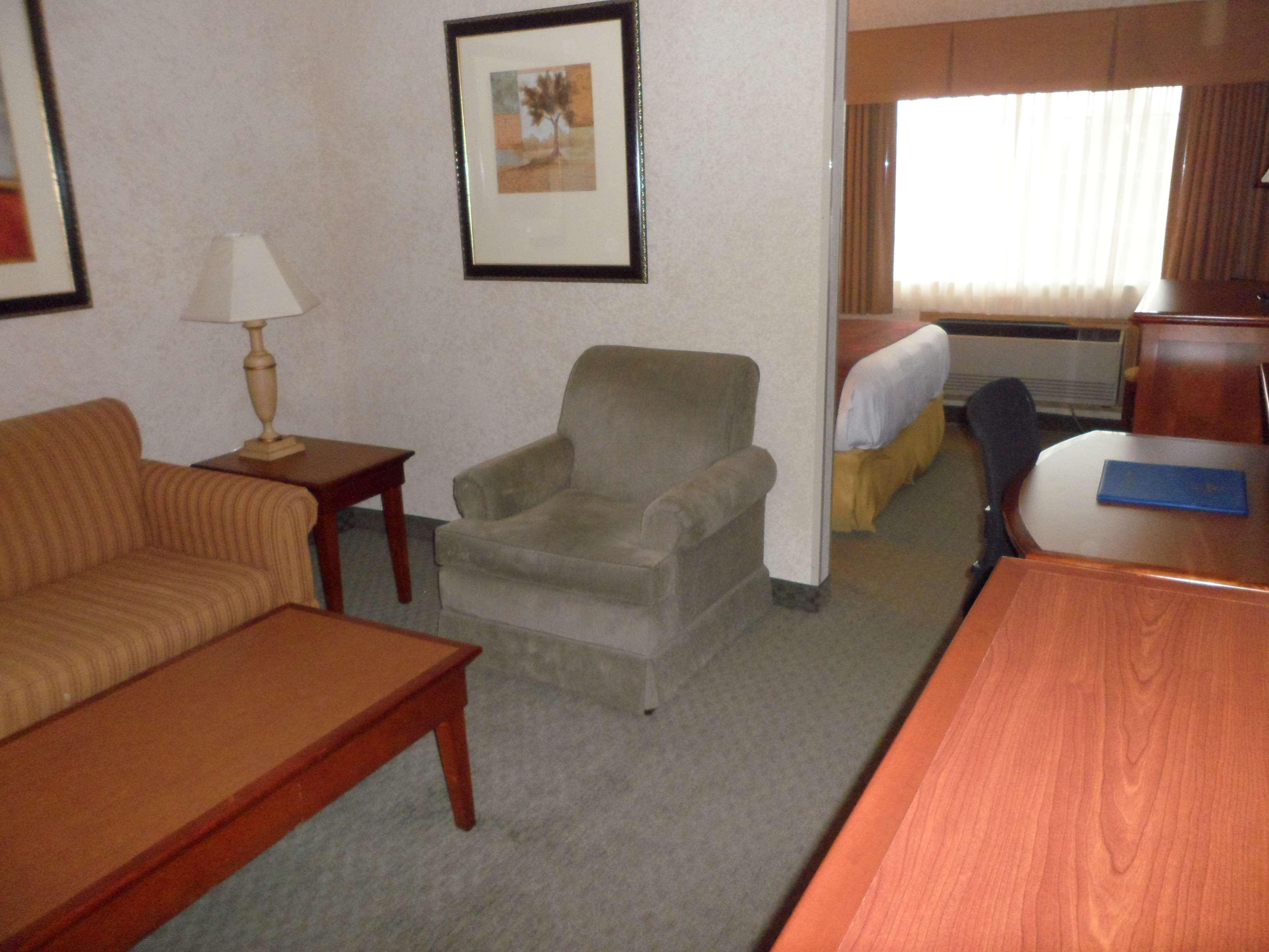 Best Western Plus Rama Inn Redmond Buitenkant foto