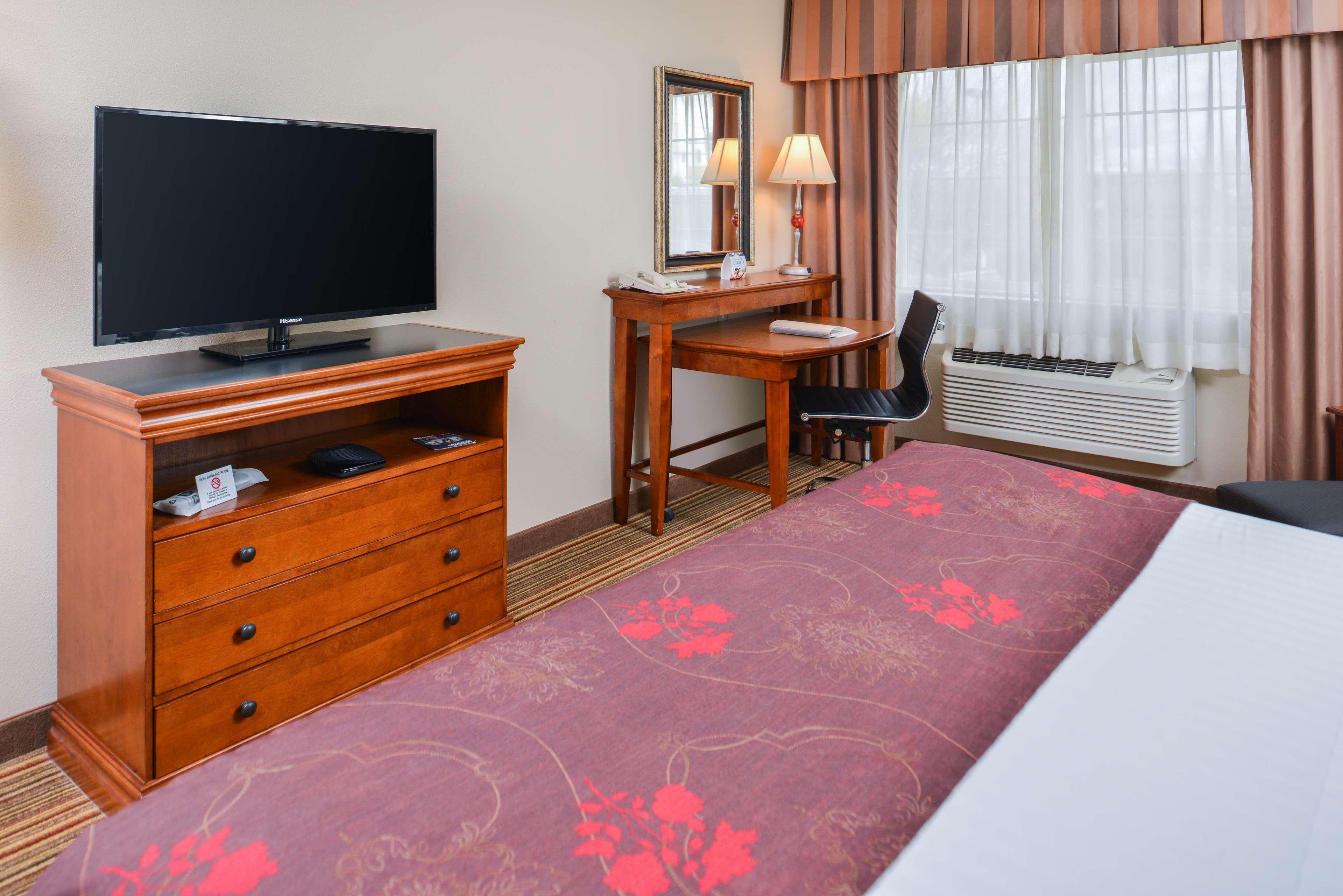 Best Western Plus Rama Inn Redmond Buitenkant foto