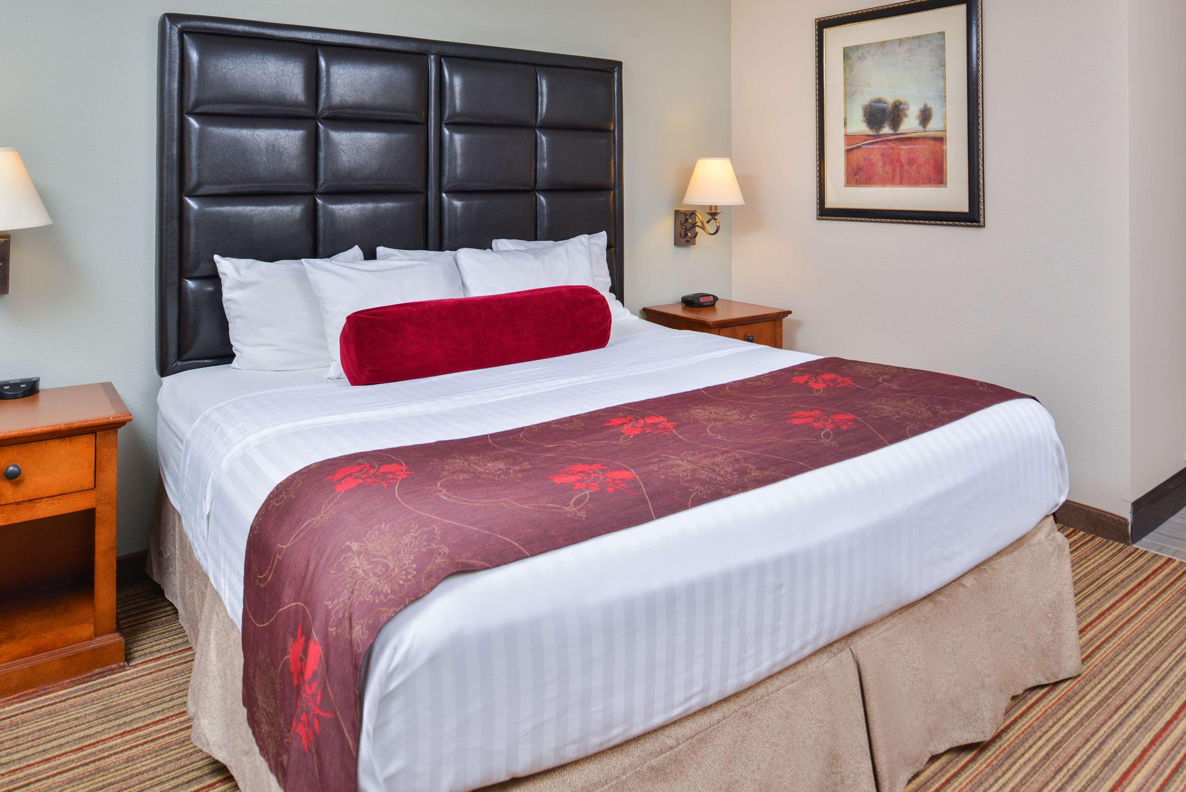 Best Western Plus Rama Inn Redmond Buitenkant foto