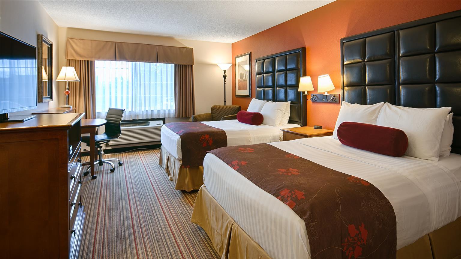 Best Western Plus Rama Inn Redmond Buitenkant foto